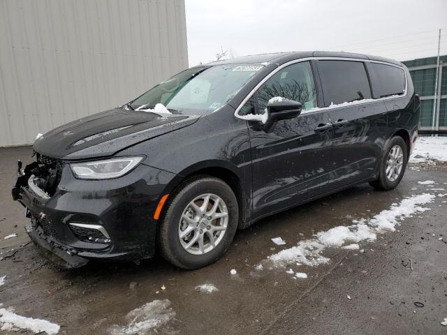 Image 1 of 2023 CHRYSLER PACIFICA TOURING L 2023 with VIN 2C4RC1BG4PR607131