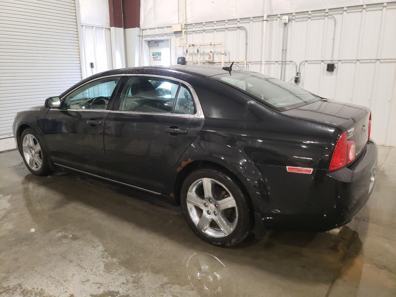 Изображение 2 2011 CHEVROLET MALIBU 2LT 2011 с VIN 1G1ZD5E74BF394092