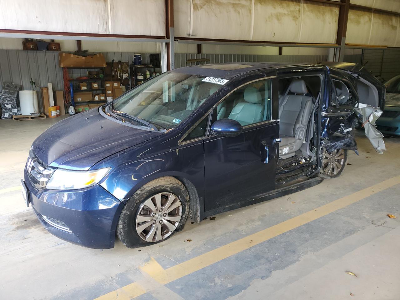 Image 1 of 2015 HONDA ODYSSEY EXL 2015 with VIN 5FNRL5H69FB050989