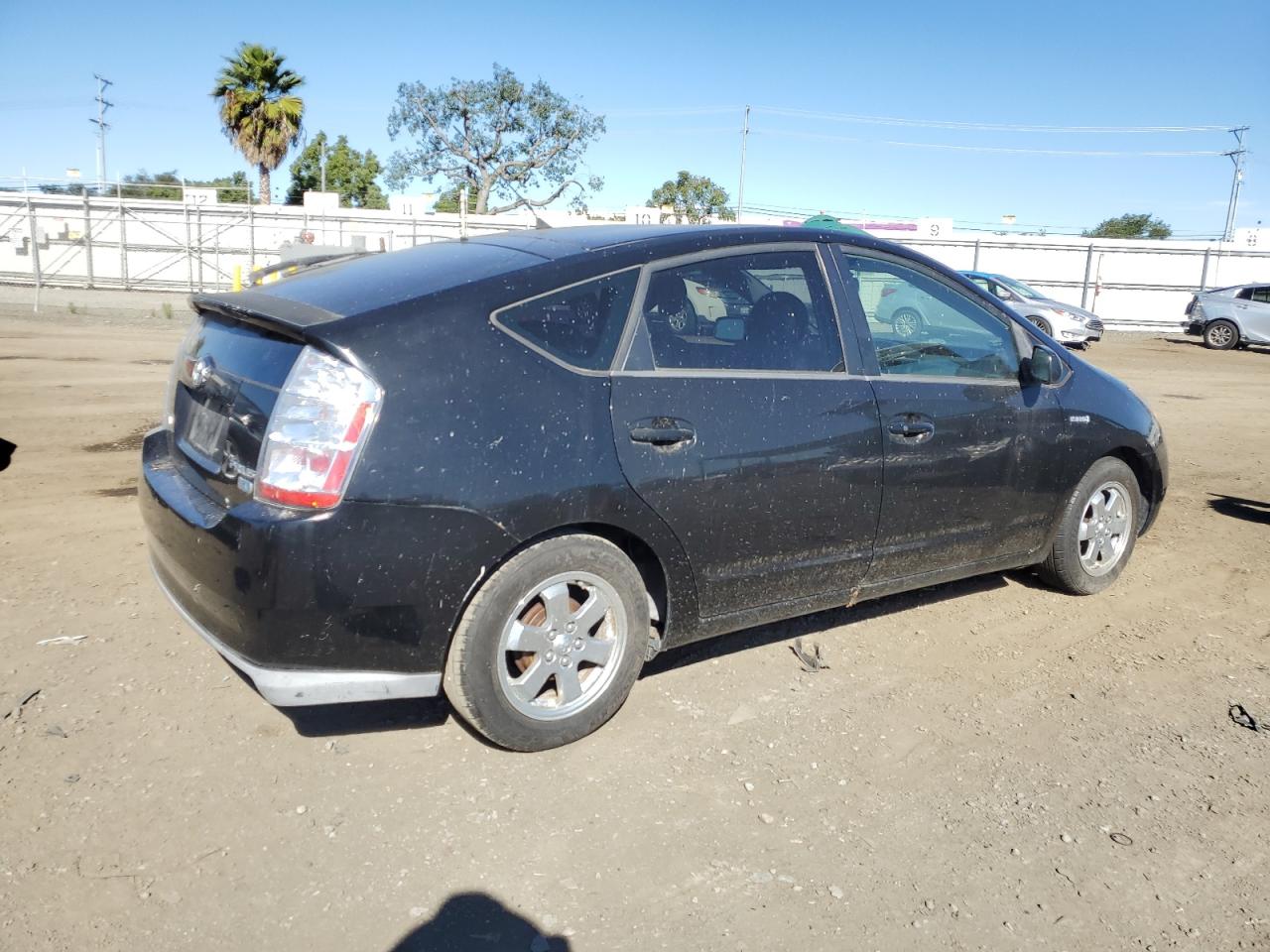 Obraz 3 z 2007 TOYOTA PRIUS  2007 z VIN JTDKB20U377591265