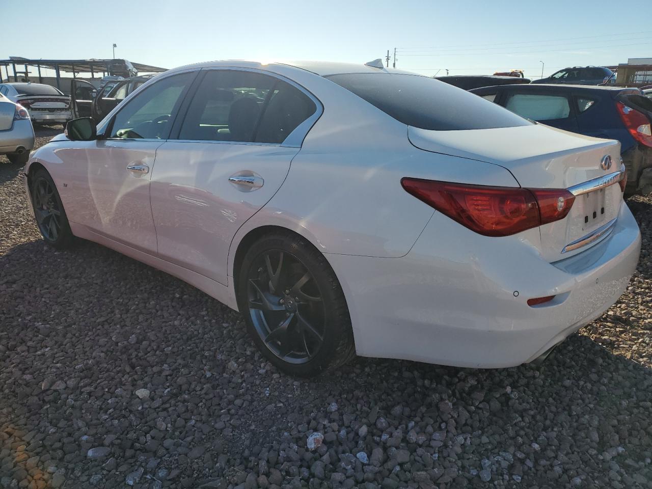 Изображение 2 2015 INFINITI Q50 BASE 2015 с VIN JN1BV7AP2FM331567