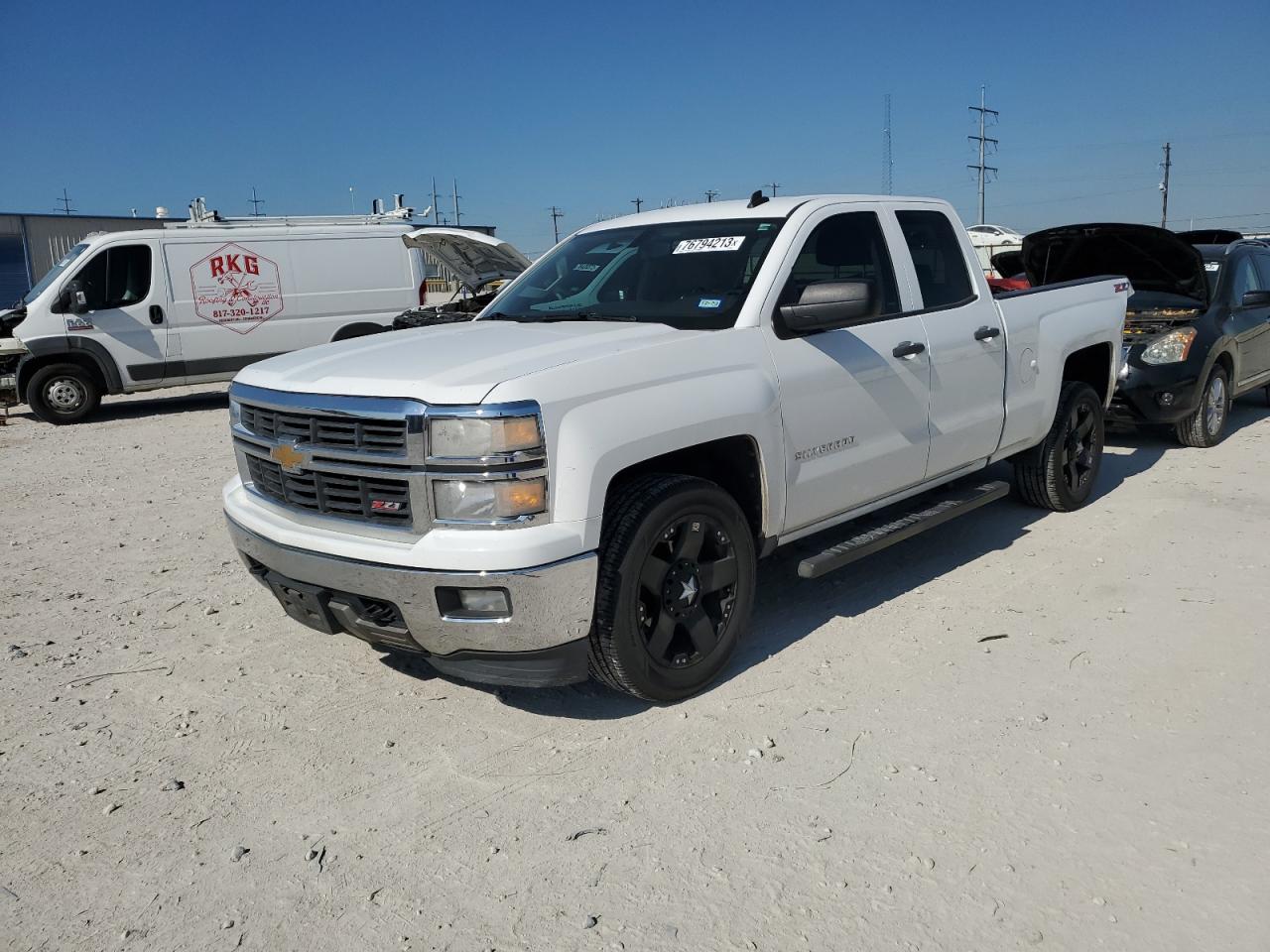 Obraz 1 z 2014 CHEVROLET SILVERADO C1500 LT 2014 z VIN 1GCRCREC5EZ283634