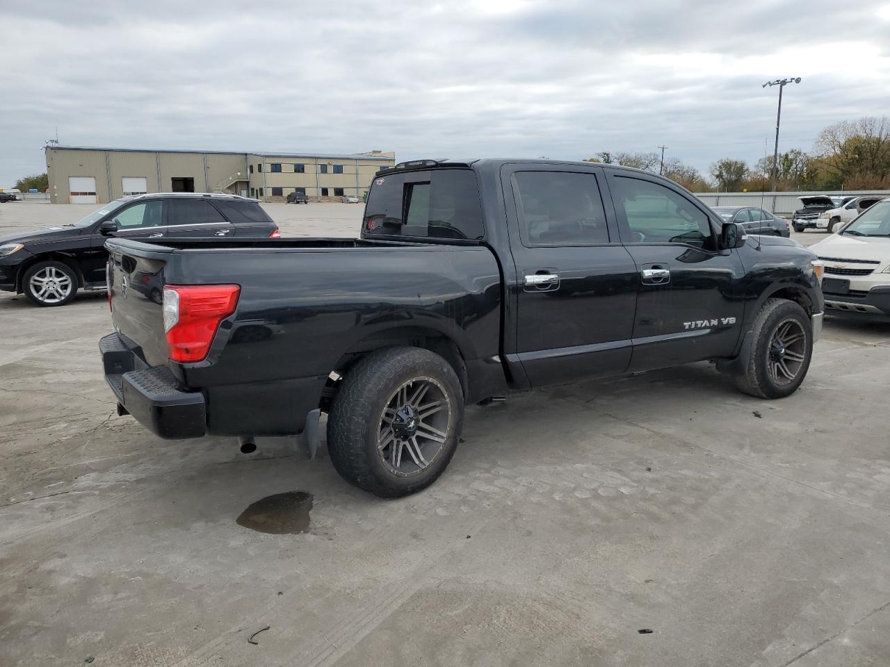 Obraz 3 z 2019 NISSAN TITAN PLATINUM RESERVE 2019 z VIN 1N6AA1E67KN530862