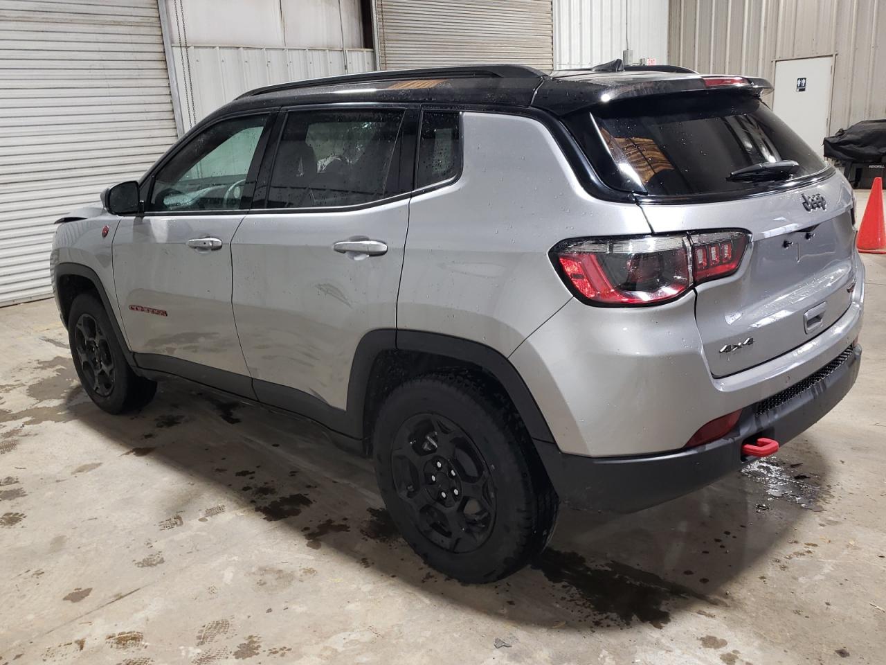 Obraz 2 z 2023 JEEP COMPASS TRAILHAWK 2023 z VIN 3C4NJDDN5PT527531