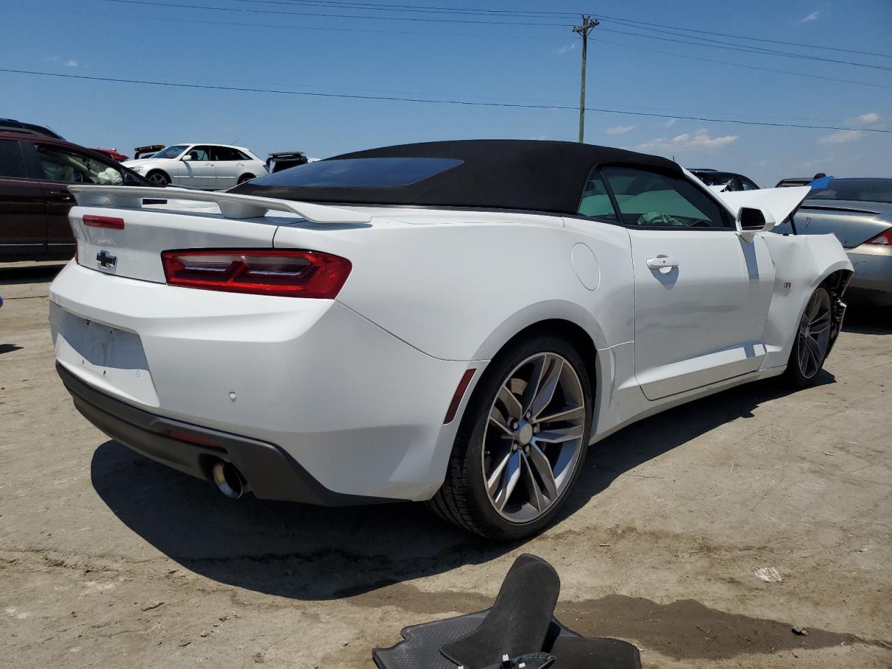 Image 3 of 2018 CHEVROLET CAMARO SS 2018 with VIN 1G1FH3D79J0100653