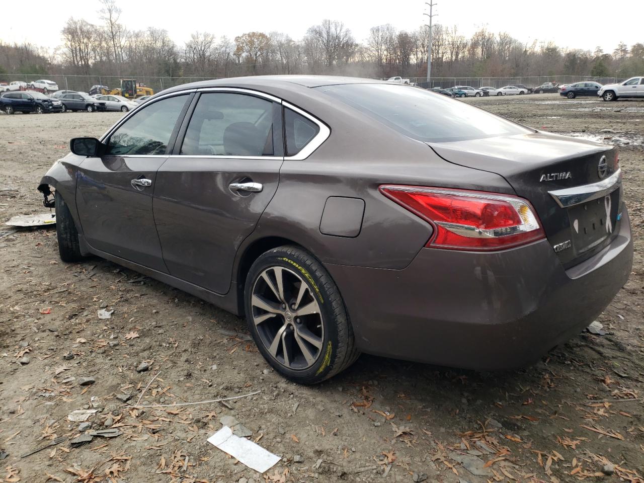 Image 2 of 2013 NISSAN ALTIMA 2.5 2013 with VIN 1N4AL3AP4DN505143