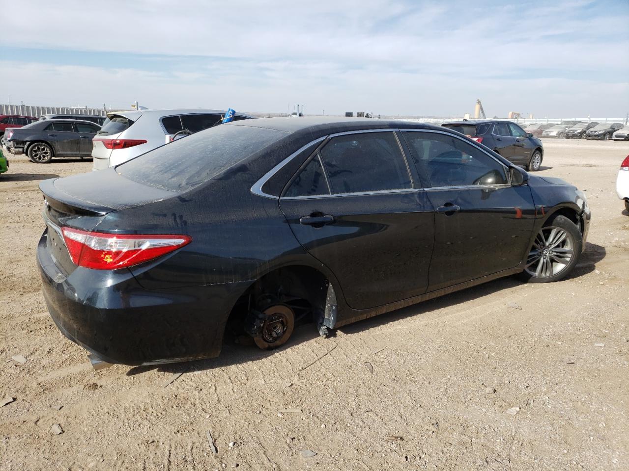 Изображение 3 2016 TOYOTA CAMRY LE 2016 с VIN 4T1BF1FK0GU140649