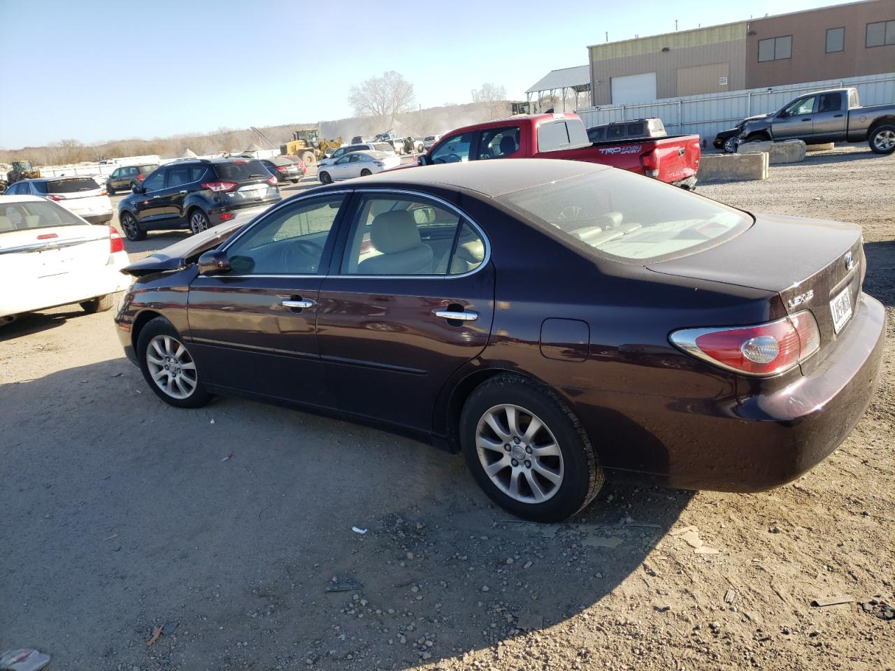 Image 2 of 2003 LEXUS ES 300 2003 with VIN JTHBF30G430135376