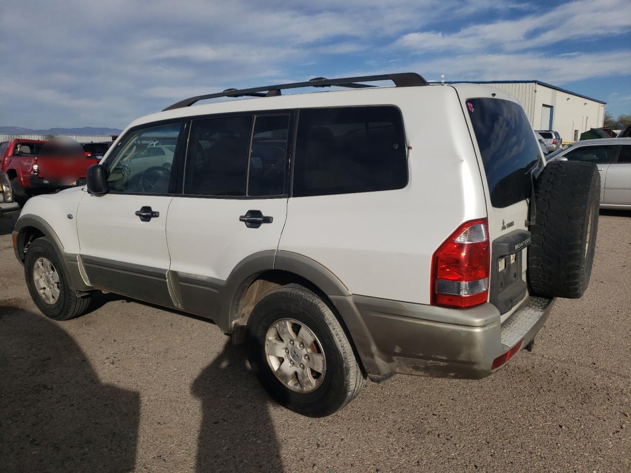 Obraz 2 z 2003 MITSUBISHI MONTERO XLS 2003 z VIN JA4NW31S13J050100