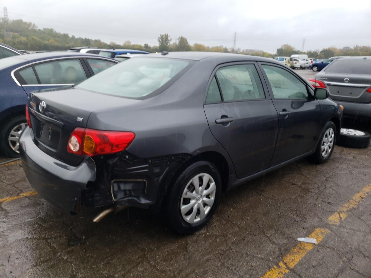 Image 3 of Toyota Corolla Base 2009 with VIN 1NXBU40E79Z098073