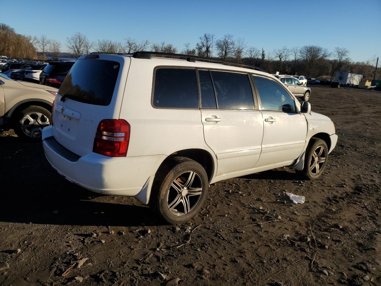 Image 3 of 2001 TOYOTA HIGHLANDER  2001 with VIN JTEHF21A710019310