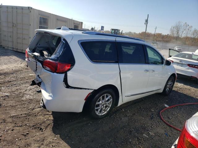 Image 3 of 2020 CHRYSLER PACIFICA TOURING L 2020 with VIN 2C4RC1BG3LR140472