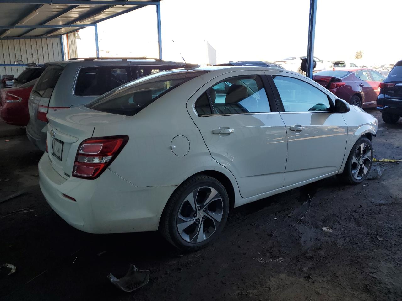 Изображение 3 2018 CHEVROLET SONIC PREMIER 2018 с VIN 1G1JF5SB9J4138315