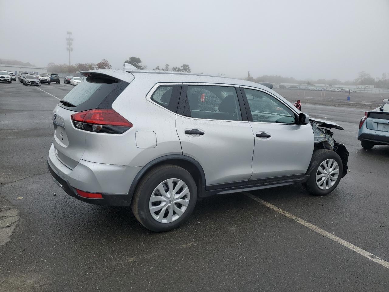 Изображение 3 2020 NISSAN ROGUE S 2020 с VIN JN8AT2MT5LW010315