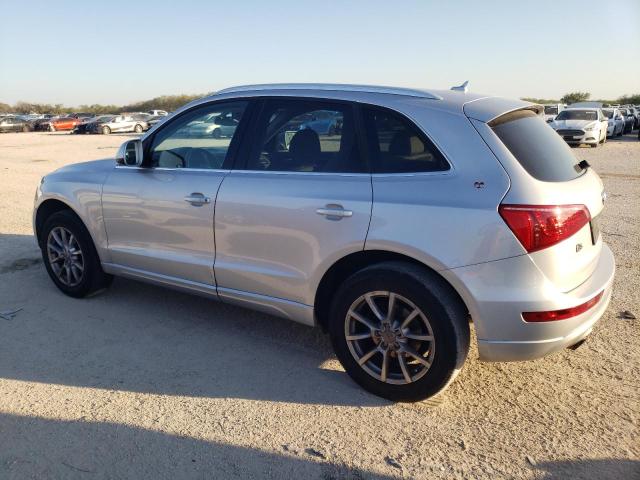 Obraz 2 z 2012 AUDI Q5 PREMIUM 2012 z VIN WA1CFBFP6CA000976