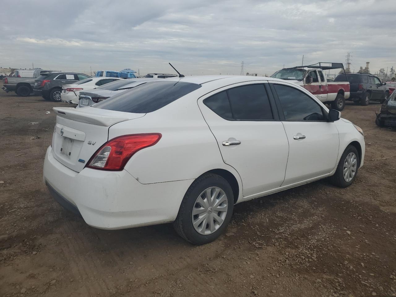Image 3 of 2015 NISSAN VERSA S 2015 with VIN 3N1CN7AP2FL818718