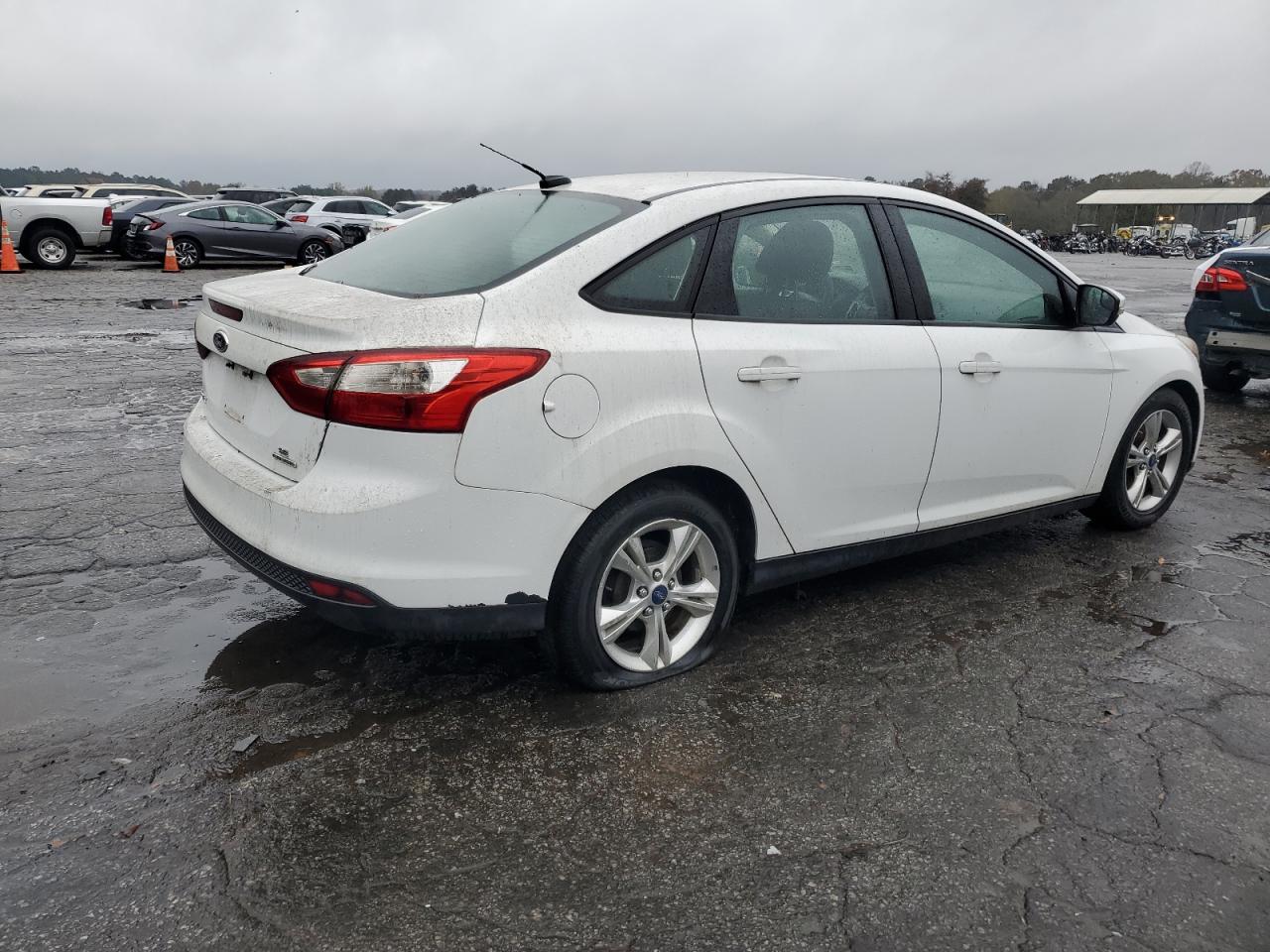 Obraz 3 z 2013 FORD FOCUS SE 2013 z VIN 1FADP3F27DL205364