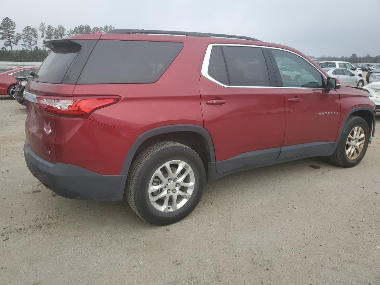 Image 3 of 2020 CHEVROLET TRAVERSE LT 2020 with VIN 1GNERGKW9LJ228879