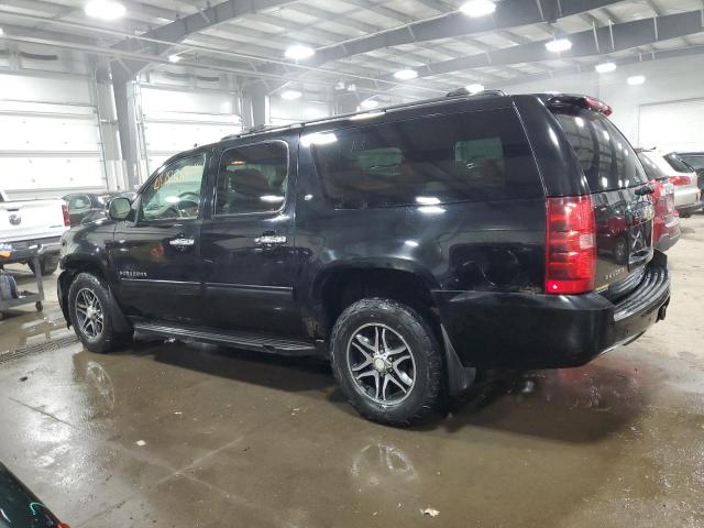 Image 2 of 2010 CHEVROLET SUBURBAN K1500 LT 2010 with VIN 1GNUKJE36AR110561