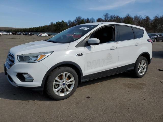 Image 1 of 2017 FORD ESCAPE SE 2017 with VIN 1FMCU9GD4HUC54230