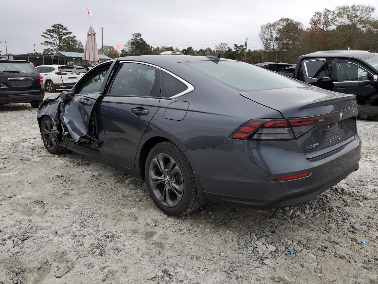 Obraz 2 z 2023 HONDA ACCORD EX 2023 z VIN 1HGCY1F32PA028174