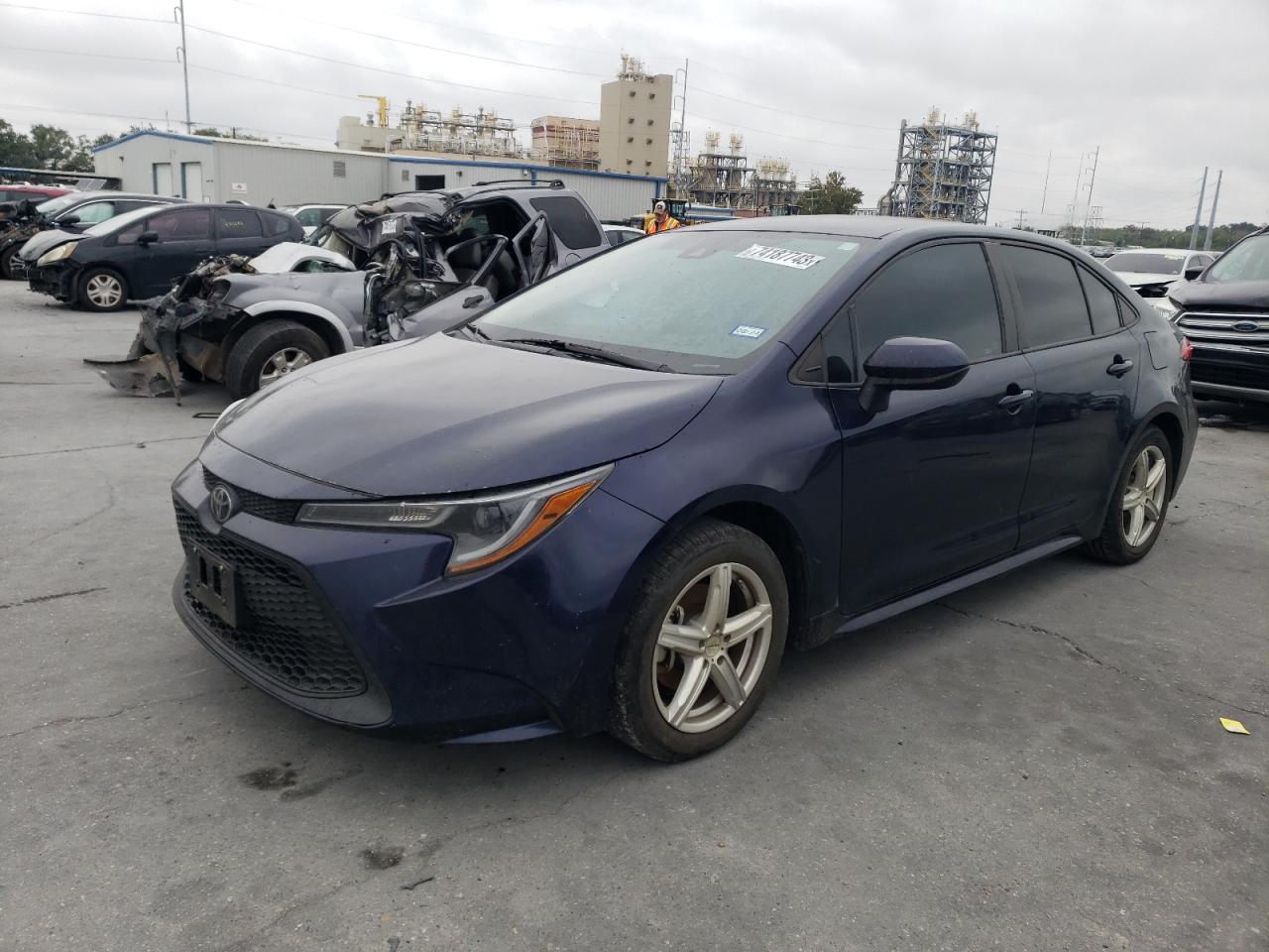 Obraz 1 z 2020 TOYOTA COROLLA LE 2020 z VIN 5YFEPRAEXLP079624