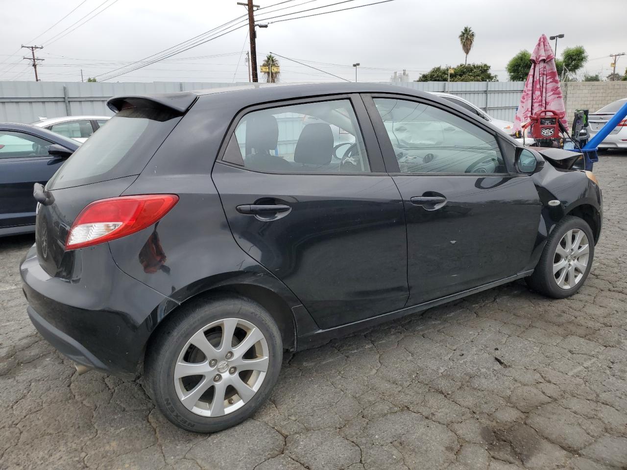 Image 3 of 2011 MAZDA MAZDA2  2011 with VIN JM1DE1HZ6B0109500