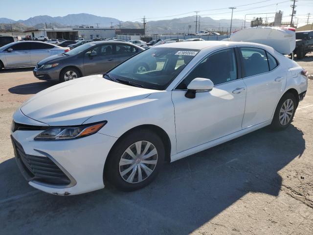 Image 1 of 2022 TOYOTA CAMRY LE 2022 with VIN 4T1C31AK1NU570806
