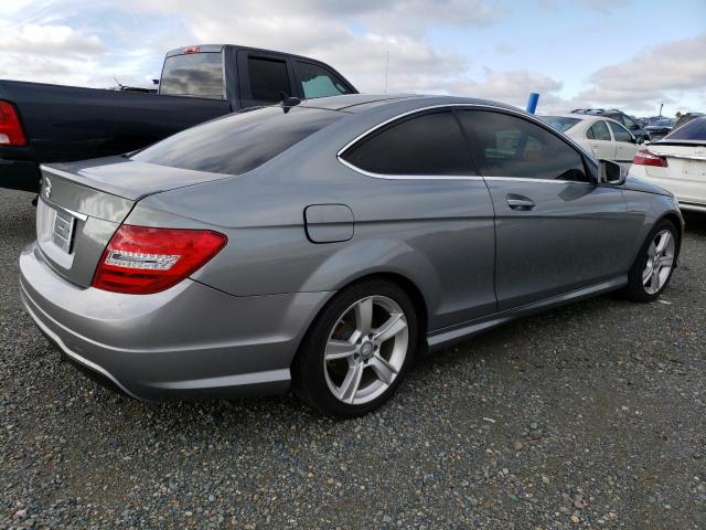 Изображение 3 2015 MERCEDES-BENZ C 250 2015 с VIN WDDGJ4HBXFG393150