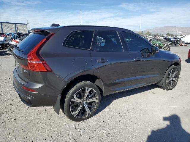 Image 3 of 2022 VOLVO XC60 B5 R-DESIGN 2022 with VIN YV4L12RM0N1910435