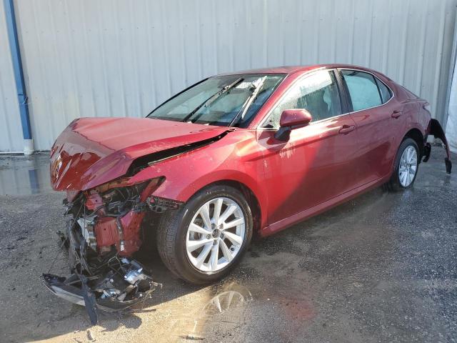 Obraz 1 z 2022 TOYOTA CAMRY LE 2022 z VIN 4T1C11AK3NU645804