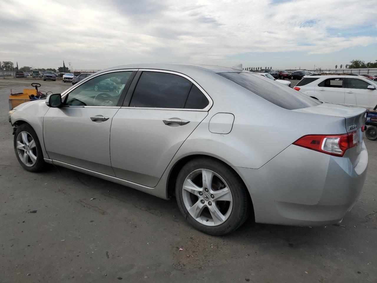 Image 2 of 2009 ACURA TSX  2009 with VIN JH4CU26619C008823
