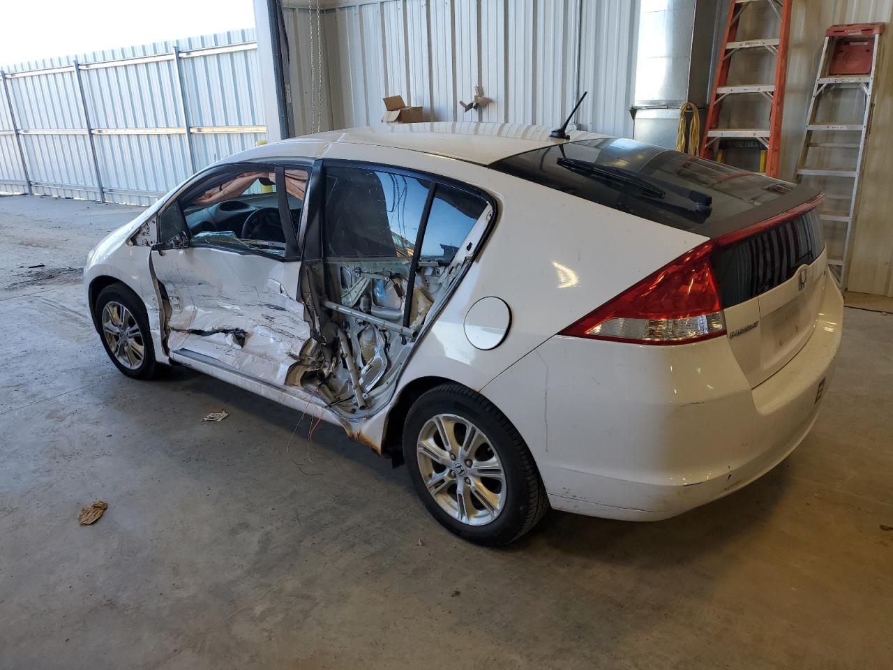 Image 2 of 2010 HONDA INSIGHT EX 2010 with VIN JHMZE2H73AS012928