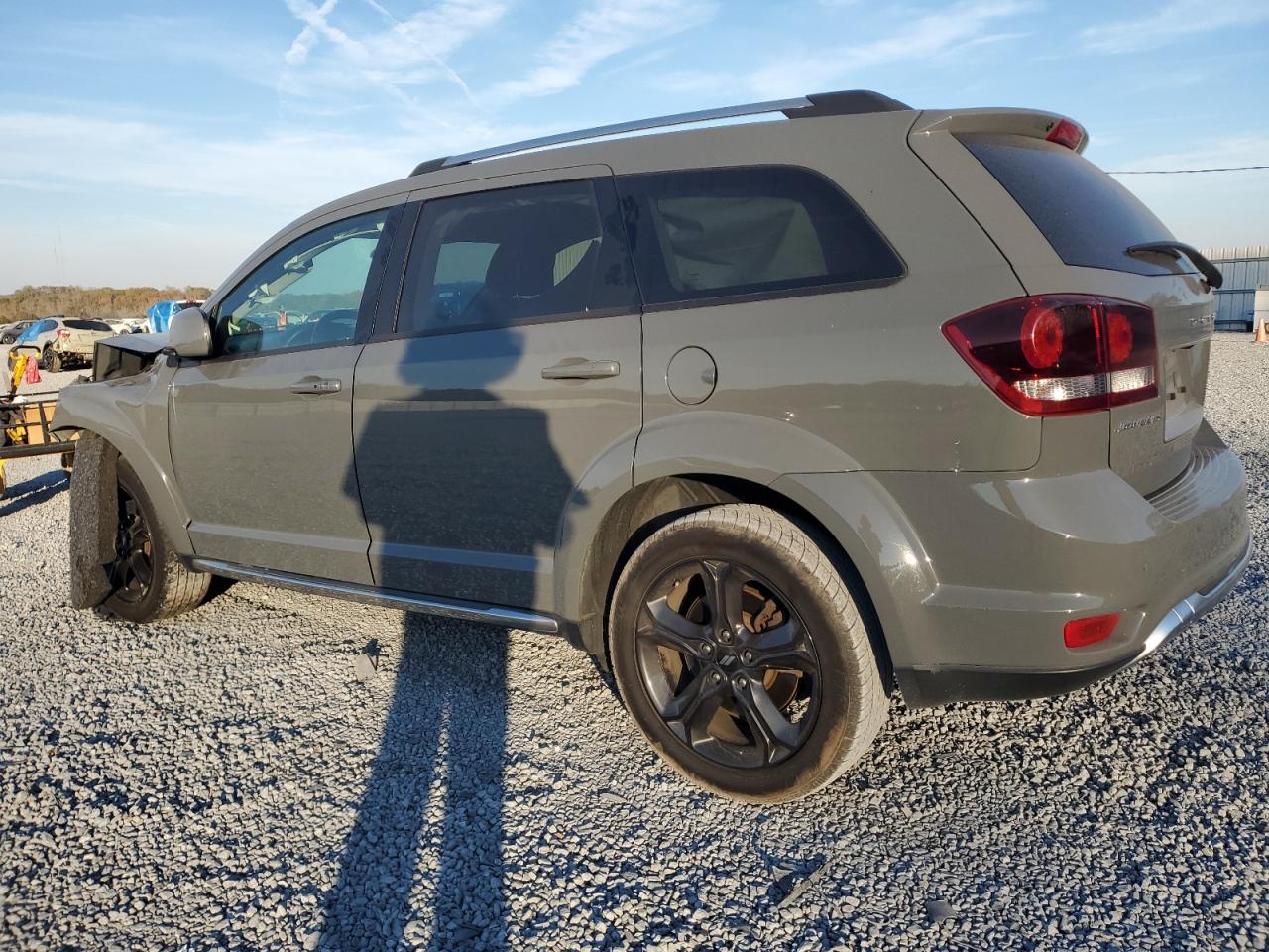 Image 2 of 2020 DODGE JOURNEY CROSSROAD 2020 with VIN 3C4PDCGB8LT271505