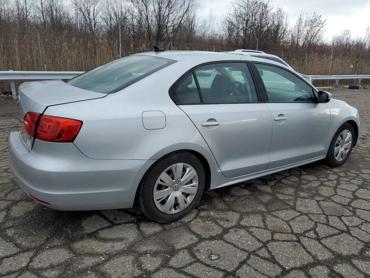 Image 3 of 2014 VOLKSWAGEN JETTA SE 2014 with VIN 3VWD17AJ1EM363746