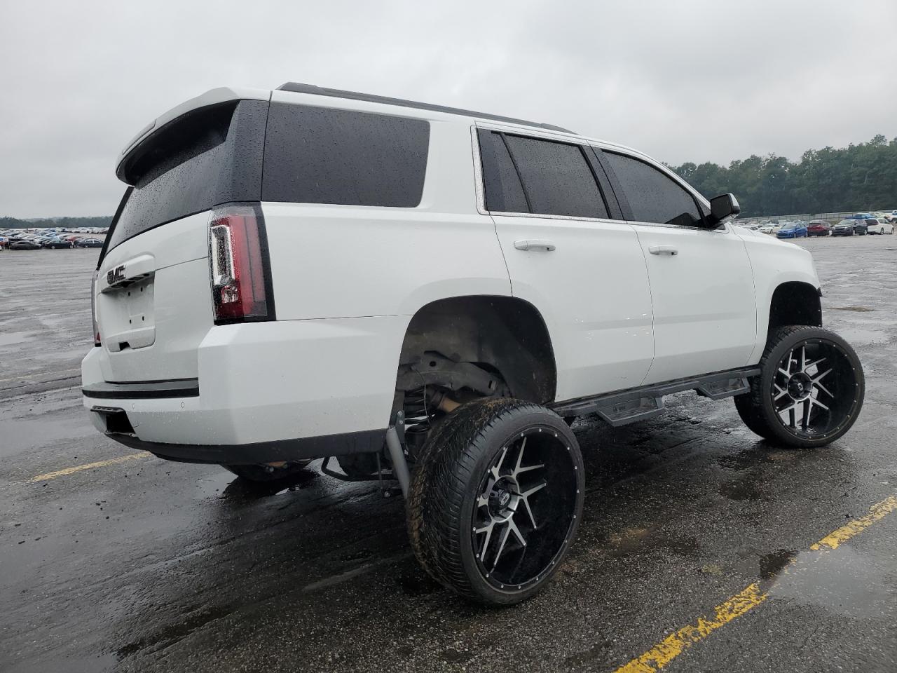 Изображение 3 2017 GMC YUKON SLE 2017 с VIN 1GKS1AKC8HR286887