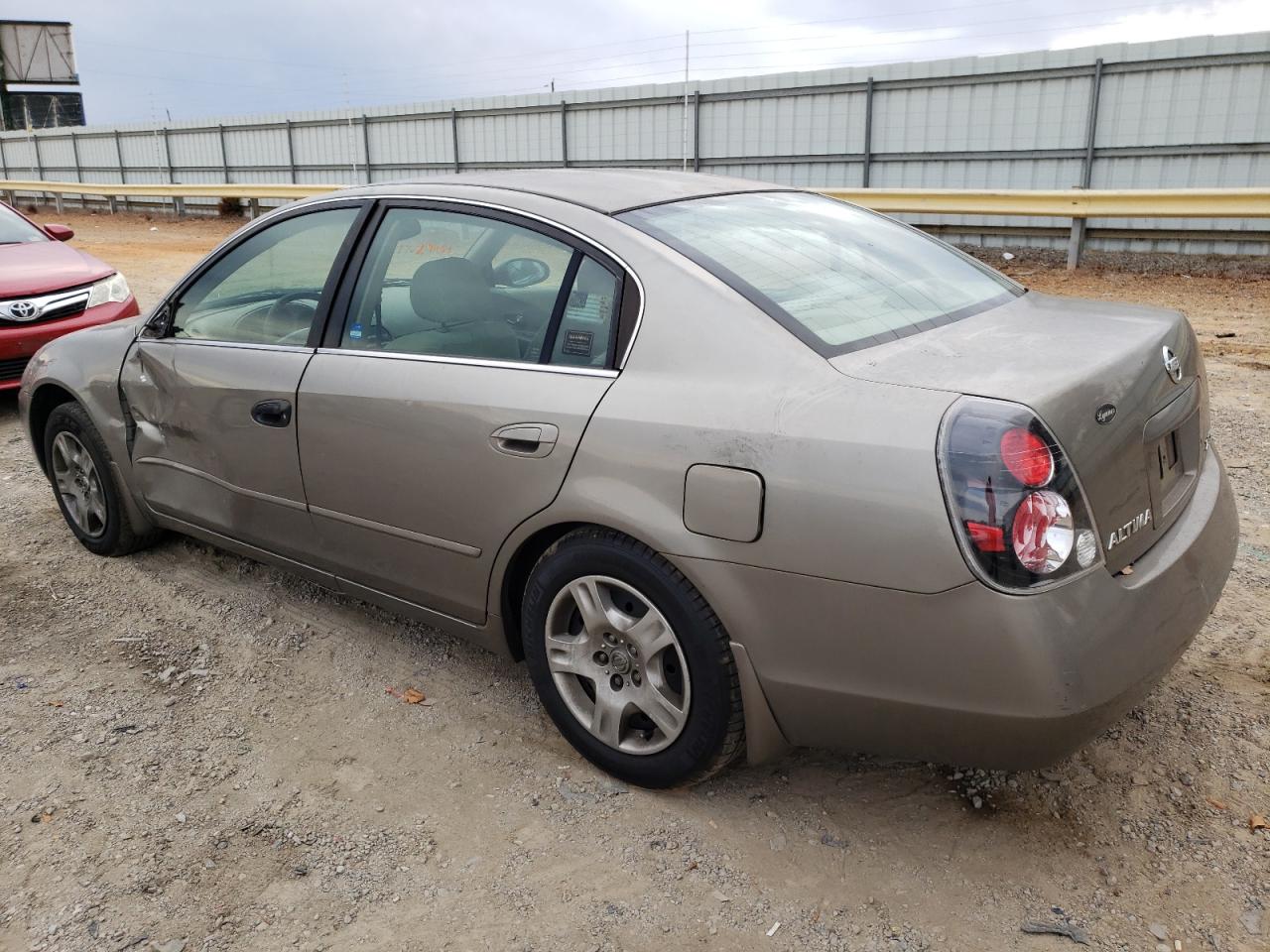 Изображение 2 2002 NISSAN ALTIMA BASE 2002 с VIN 1N4AL11D02C240515