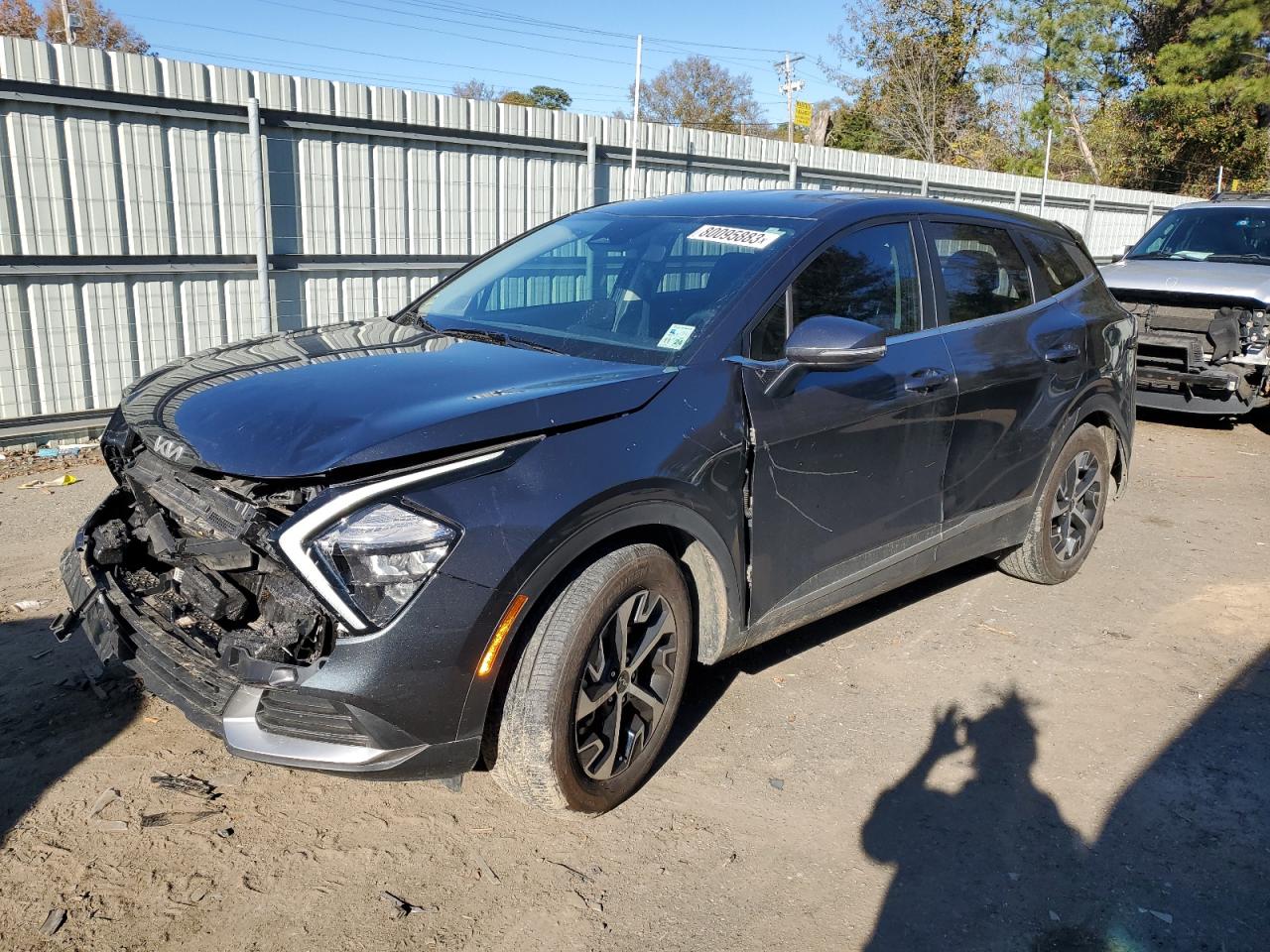 Изображение 1 2023 KIA SPORTAGE EX 2023 с VIN 5XYK33AF5PG054581