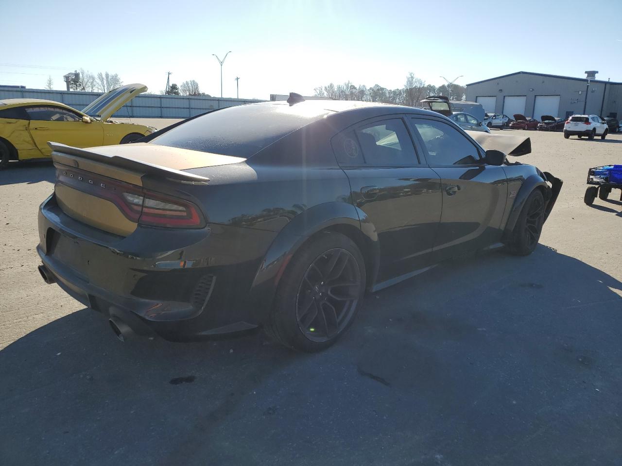 Image 3 of 2020 DODGE CHARGER SCAT PACK 2020 with VIN 2C3CDXGJ7LH251594