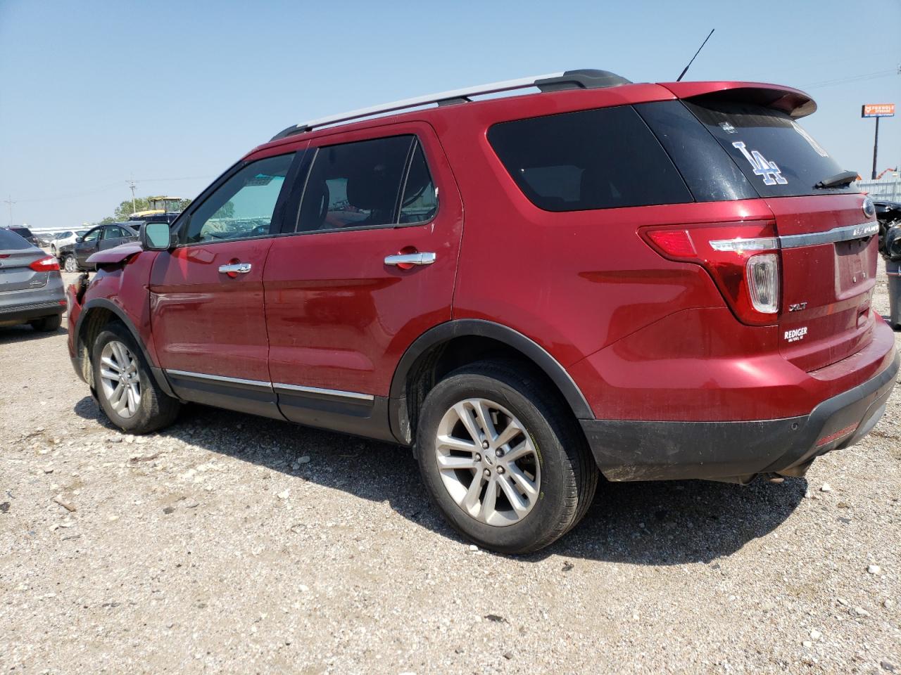 Image 2 of 2014 FORD EXPLORER XLT 2014 with VIN 1FM5K8D82EGC57945