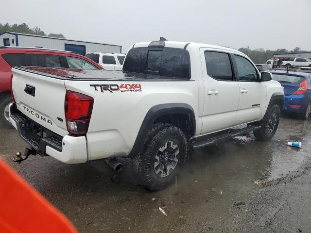 Obraz 3 z 2018 TOYOTA TACOMA DOUBLE CAB 2018 z VIN 5TFCZ5AN3JX146024
