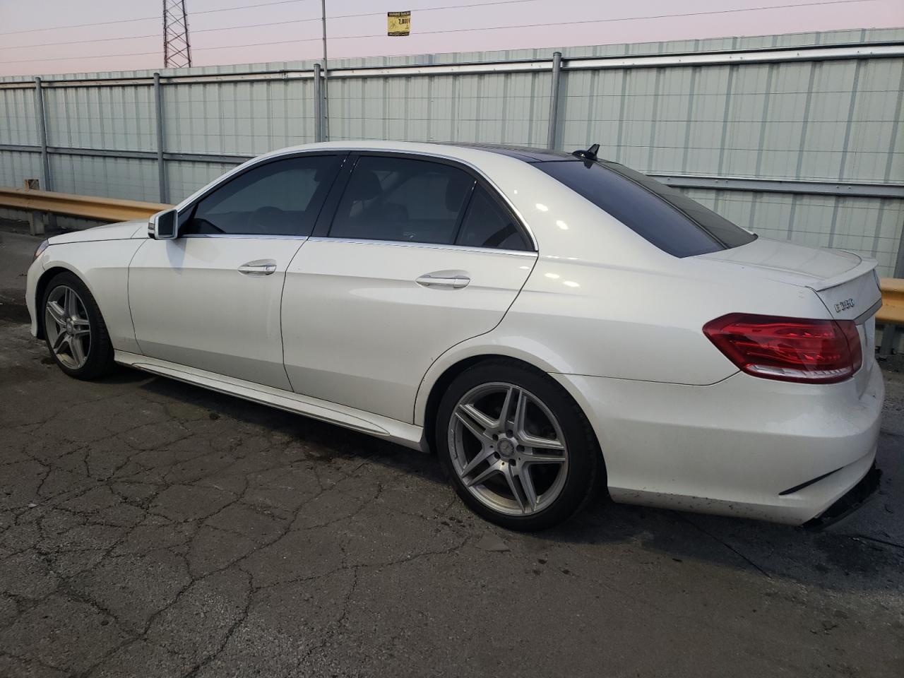 Image 2 of 2014 MERCEDES-BENZ E 350 4MATIC 2014 with VIN WDDHF8JB5EA814779