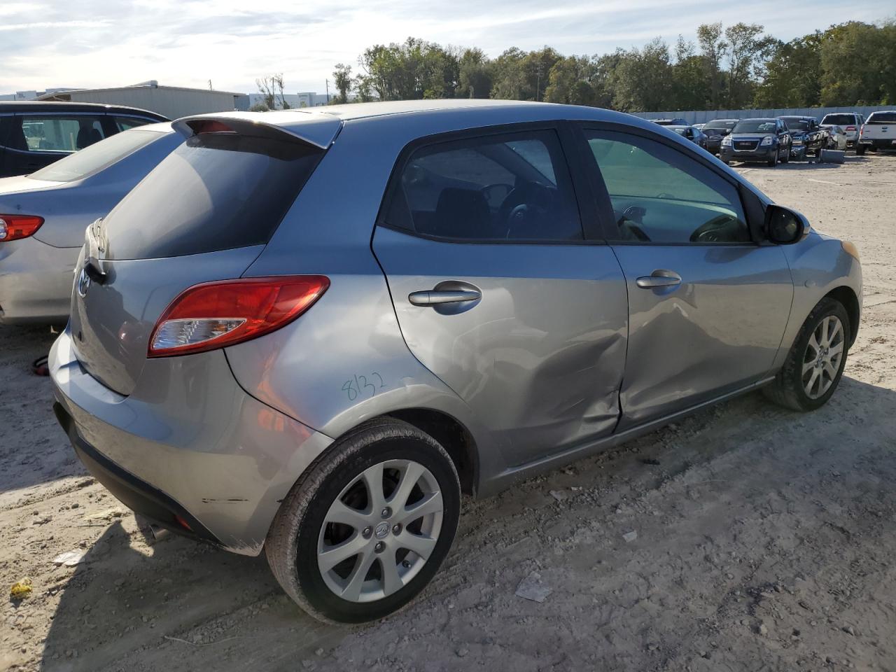 Изображение 3 2012 MAZDA MAZDA2  2012 с VIN JM1DE1LY0C0139432