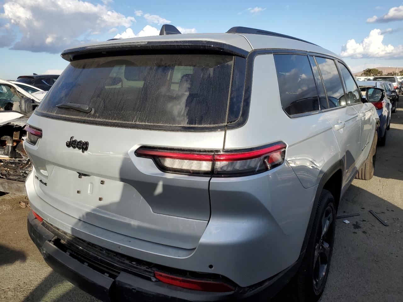 Image 3 of 2023 JEEP GRAND CHEROKEE L LAREDO 2023 with VIN 1C4RJKAG6P8749912