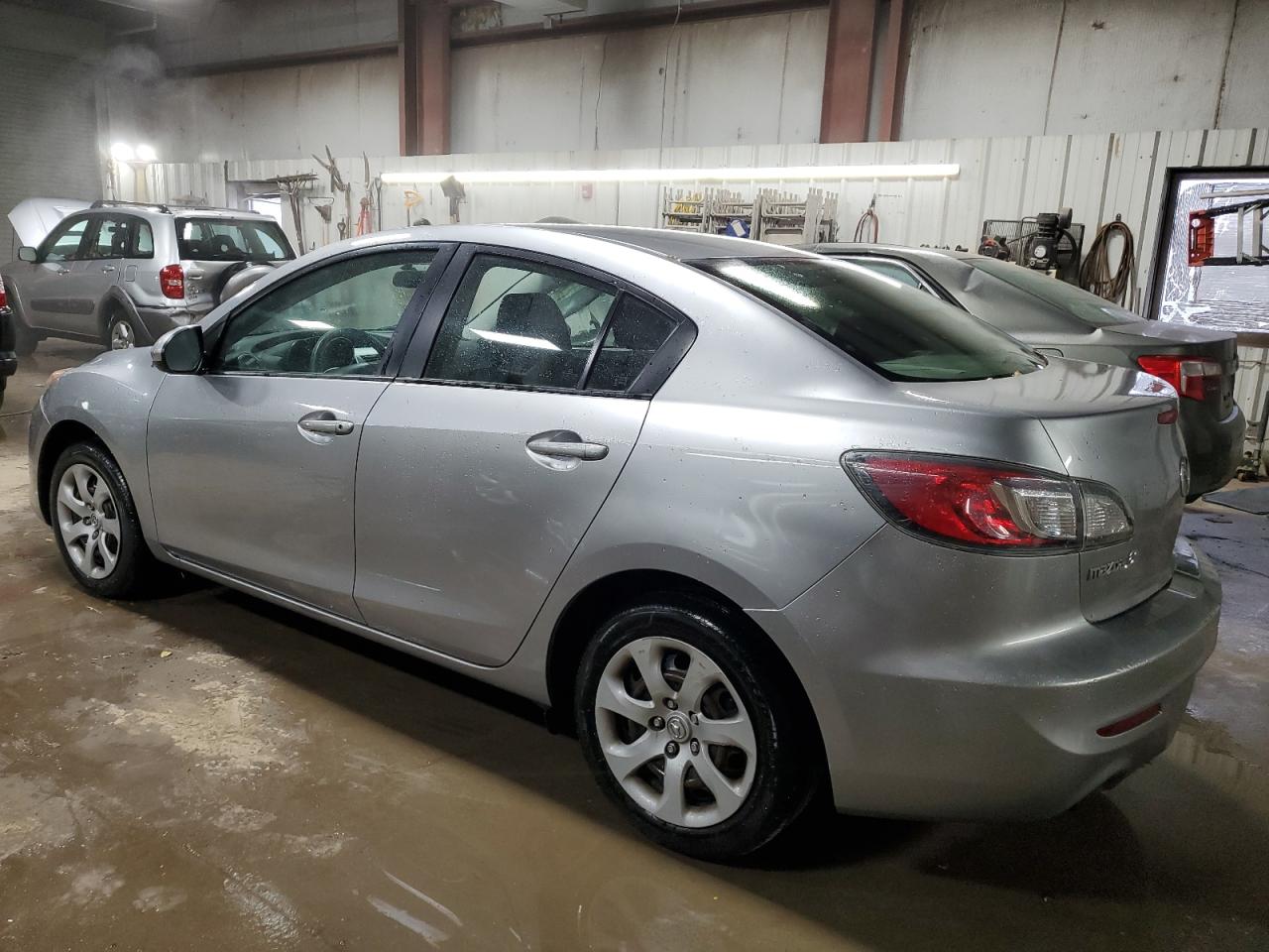 Obraz 2 z 2013 MAZDA 3 I 2013 z VIN JM1BL1U74D1766455