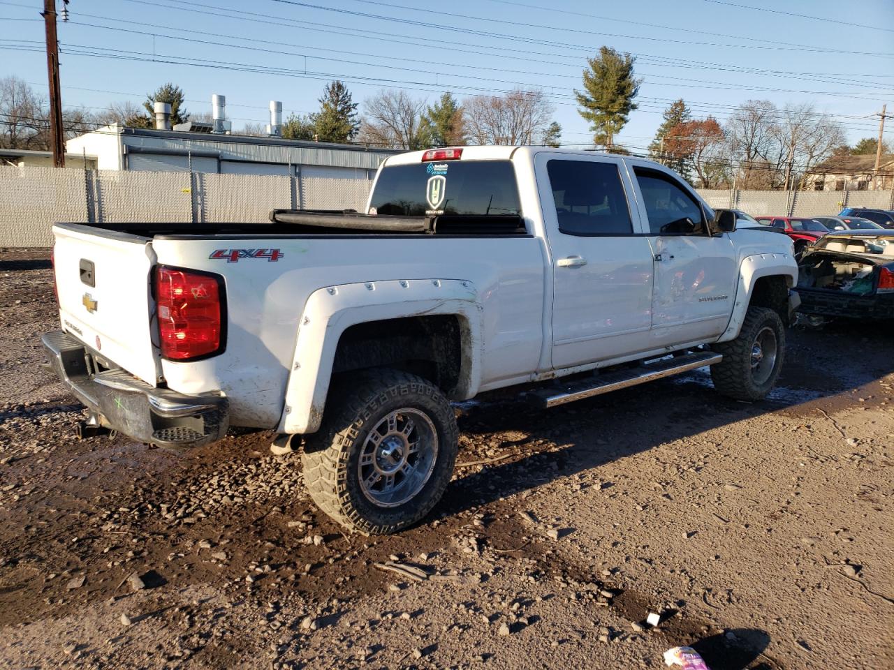 Obraz 3 z 2015 CHEVROLET SILVERADO K1500 LT 2015 z VIN 3GCUKREC4FG188593