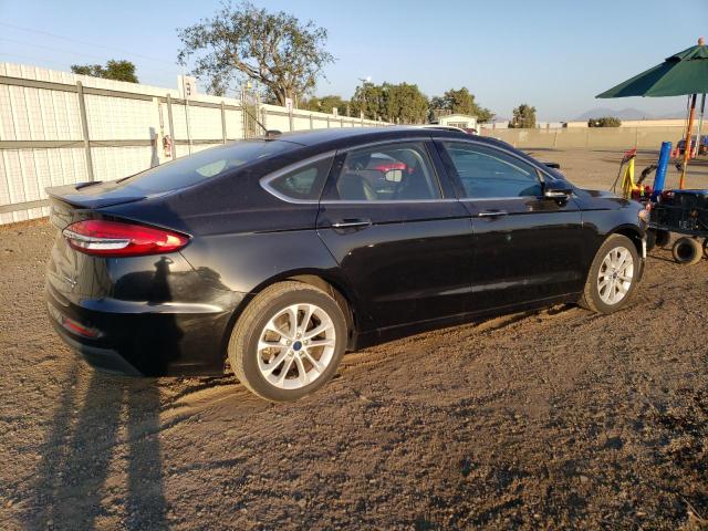 Image 3 of 2020 FORD FUSION TITANIUM 2020 with VIN 3FA6P0SU9LR132481
