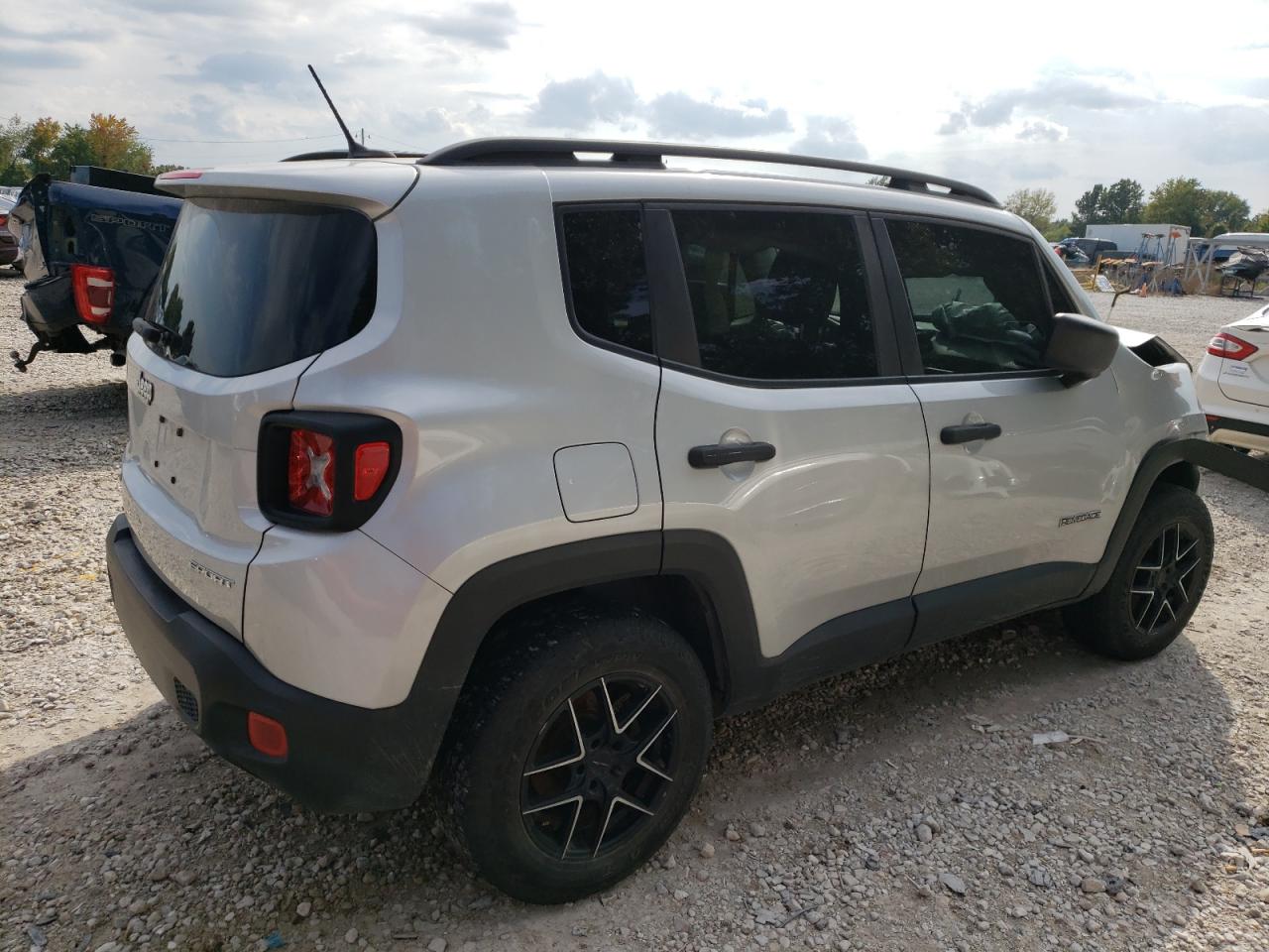 Obraz 3 z 2017 JEEP RENEGADE SPORT 2017 z VIN ZACCJBAB9HPE69776
