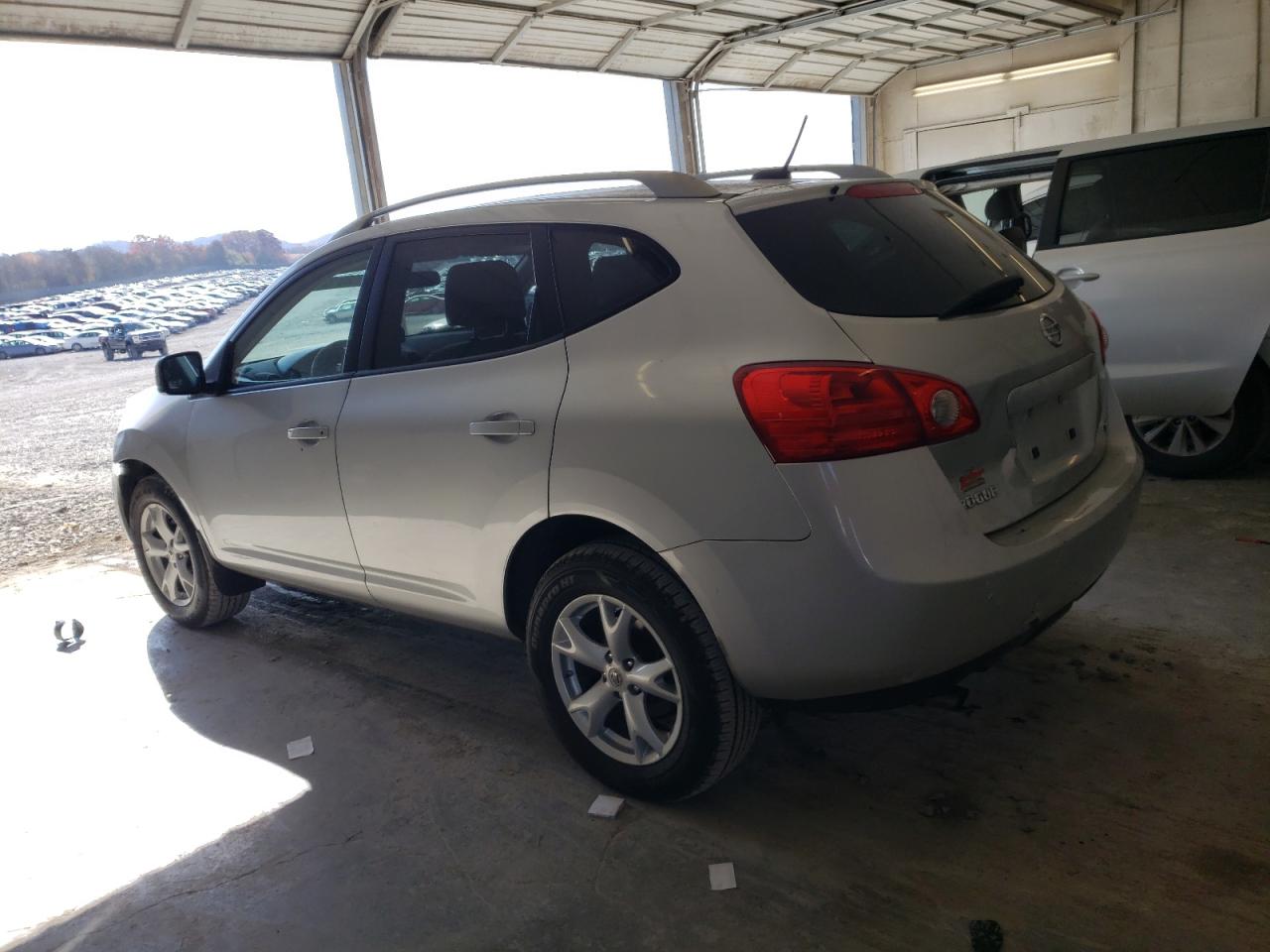 Image 2 of Nissan Rogue S 2008 with VIN JN8AS58T88W011335