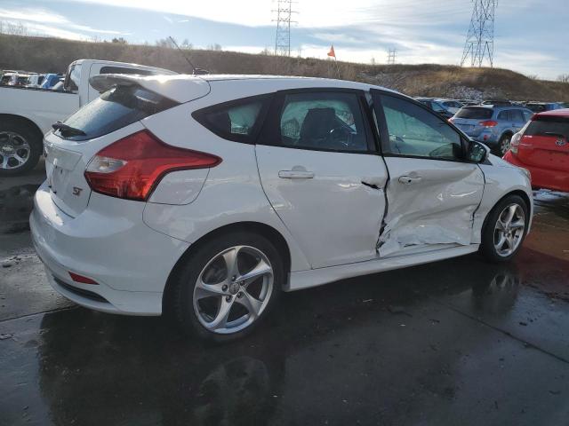 Image 3 of 2013 FORD FOCUS ST 2013 with VIN 1FADP3L90DL158468